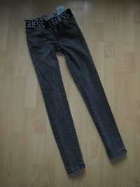 GUESS spodnie jeansowe rozm.158-164