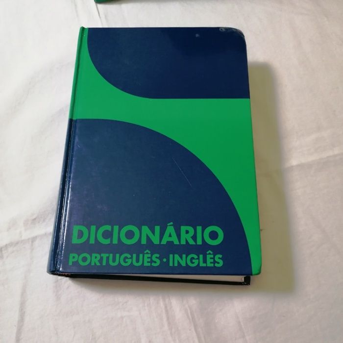 Dicionário Português – Inglês e Inglês – Português