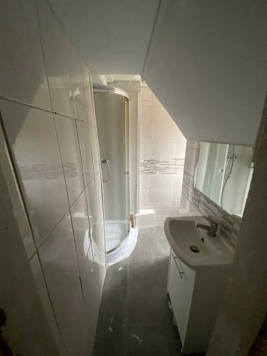 Wynajmę mieszkanie 2-3 pokoje z kuchnią i łazienką, 6 km od Płońska.