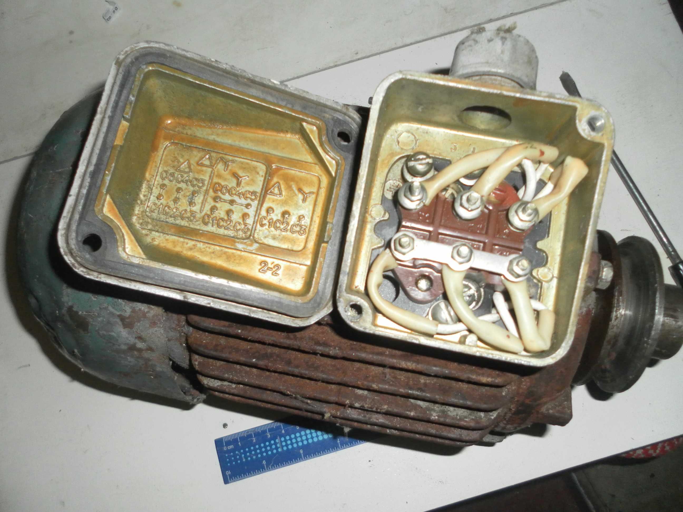 Электродвигатель 0,55кВт 1500об/мин и 4АМ80В6У3 1,1кВт 1000об/мин