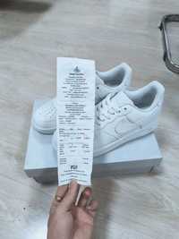 oryginale Nike Air Force 1 Low '07 White 36.5