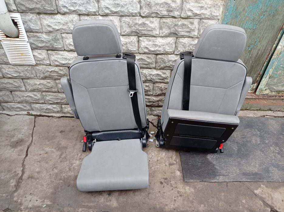 Сидушка сиденье одиночка поворотная с подогревом