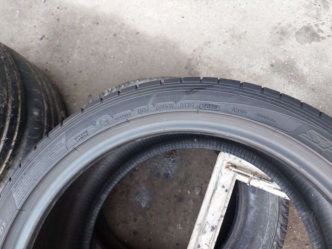 255.40.R19 Dunlop 255 40 19