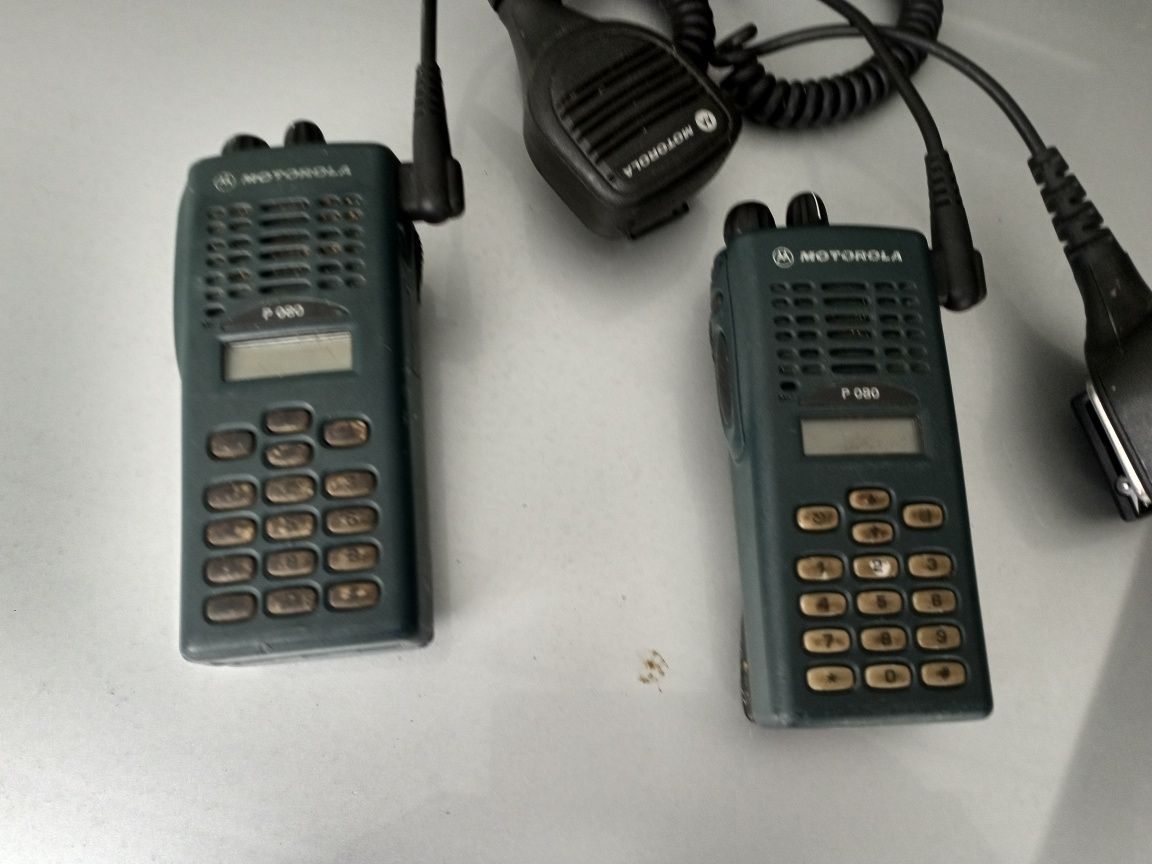 Stare krótkofalówki radiotelefony przenośne Motorola  do kolekcji