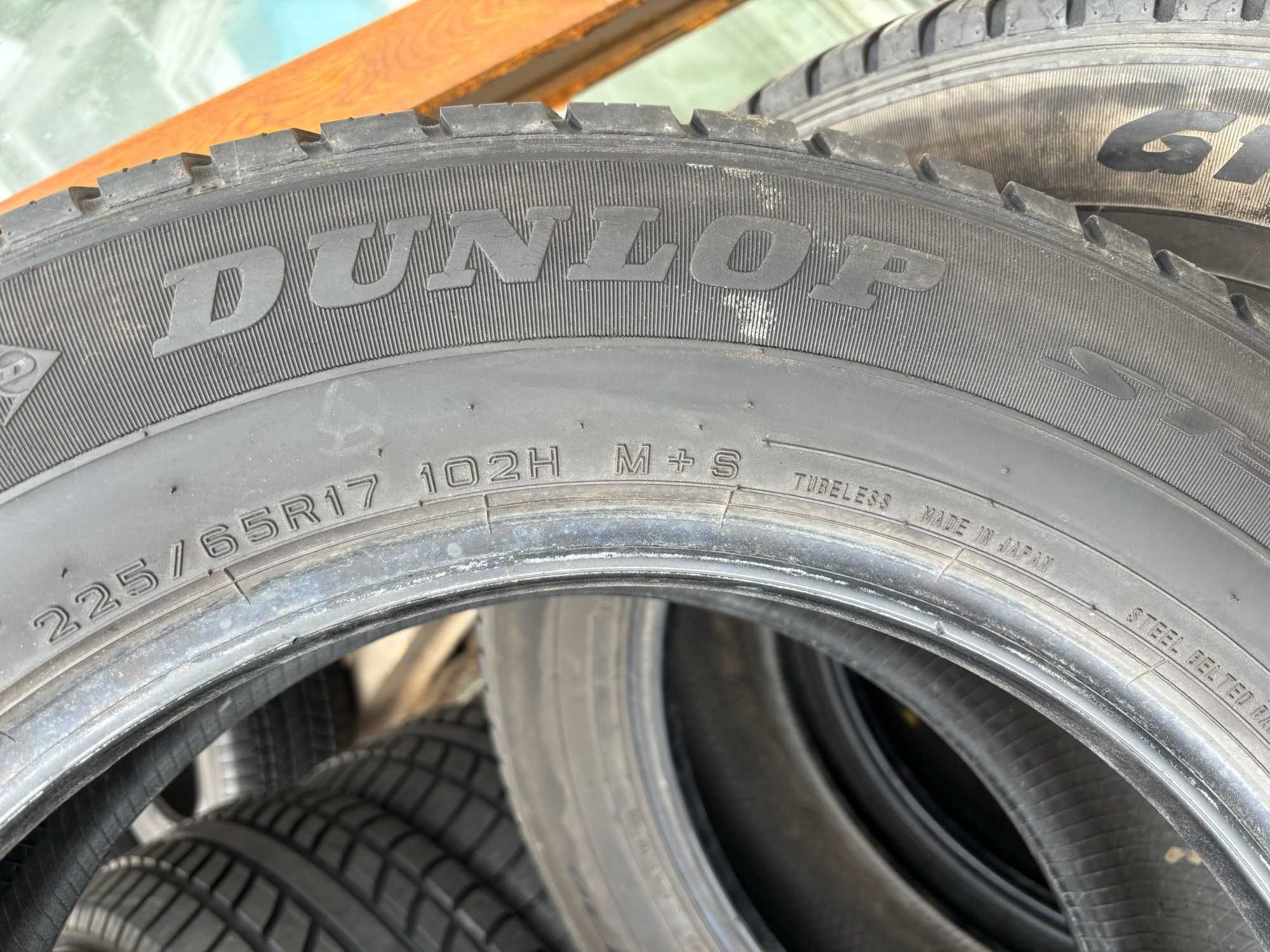 225-65-R17 DUNLOP GRANDTREK 4штуки летней резины GERMANY
