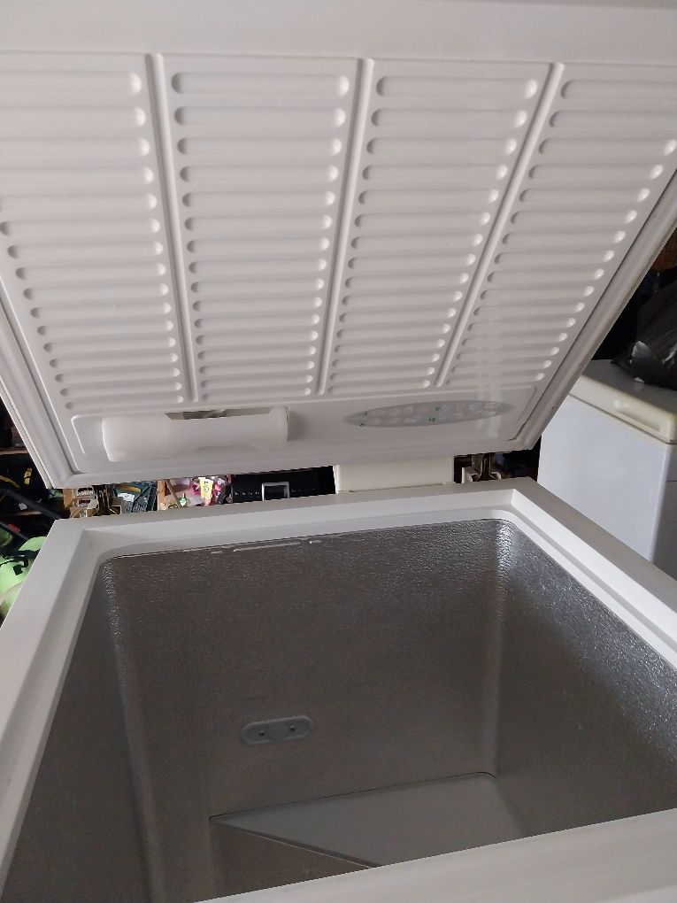 Zamrażarka klapowa 180 litrów