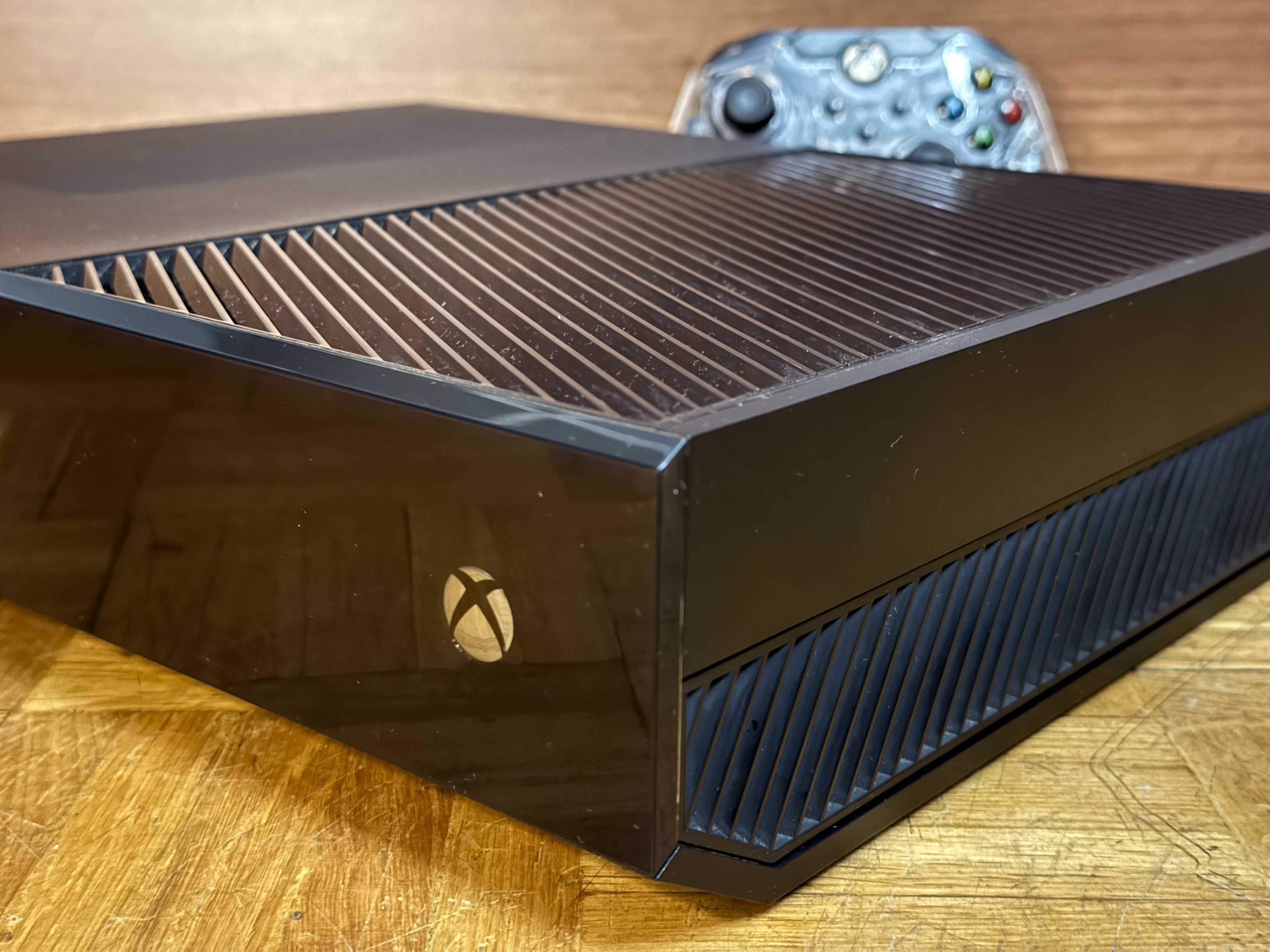 Konsola XBOX ONE 500GB Czarny Black z padem