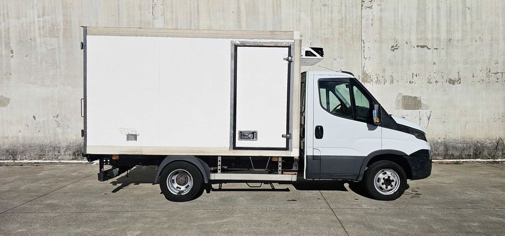 IVECO Daily IVA DEDUTÍVEL Frigorífica 2018