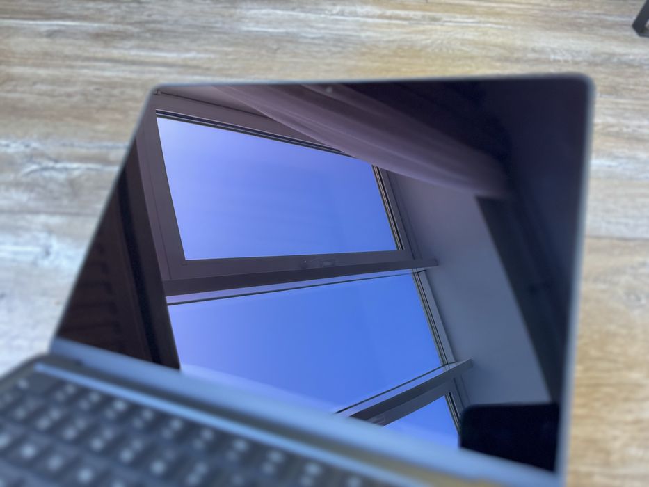 MacBook Air M3 - 2024 рік