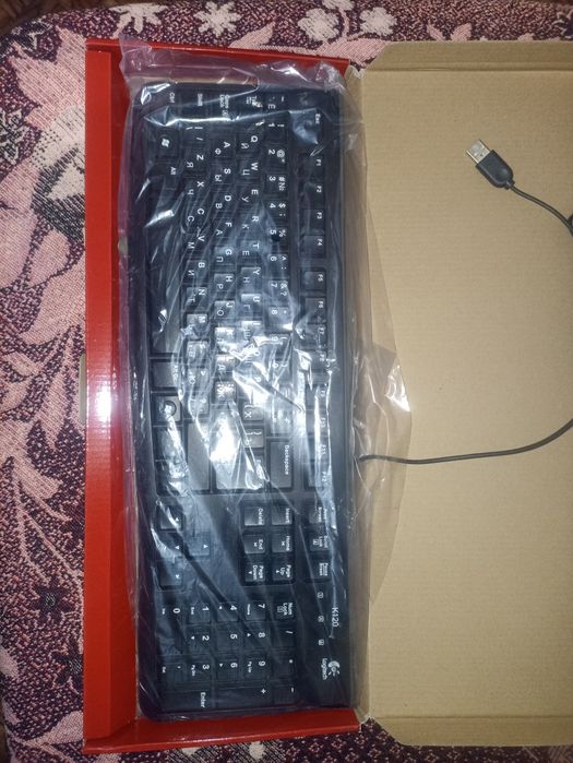 Обміняю клавіатуру "Logitech K120".