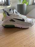 NIKE AIR MAX 2090 White unisex używane rozm. 35,5
