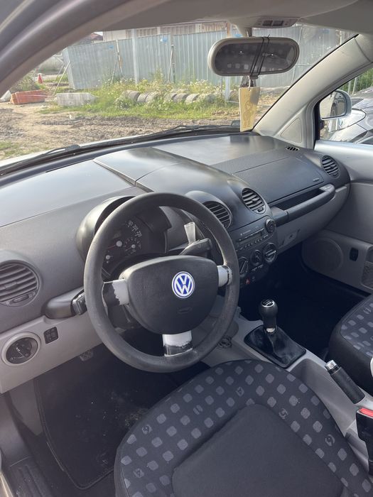 Volkwagen new beetle