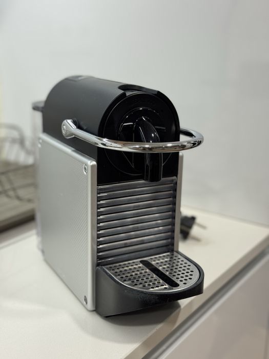 Nespresso DeLonghi Pixie