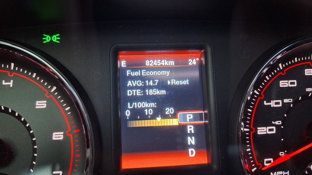 Dodge Charger RT, 5.7 V8, HEMI, super stan
