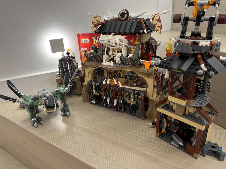 Aktualne. LEGO Ninjago 70655 Smocza jama KOMPLET + instrukcja