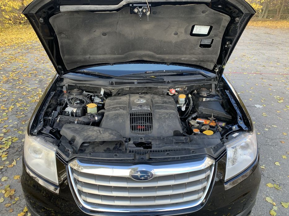 Субару трибека В10