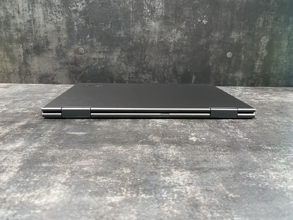 Lenovo ThinkPad X1 Yoga 4 Gen i7-10510u 16Gb 512Gb Touch IPS 4G LTE