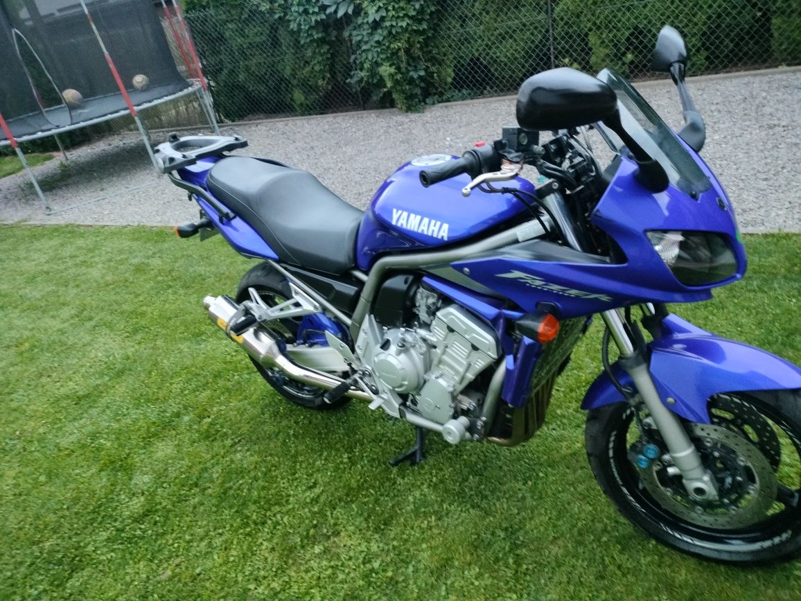 Yamaha Fazer 1000 fzs1