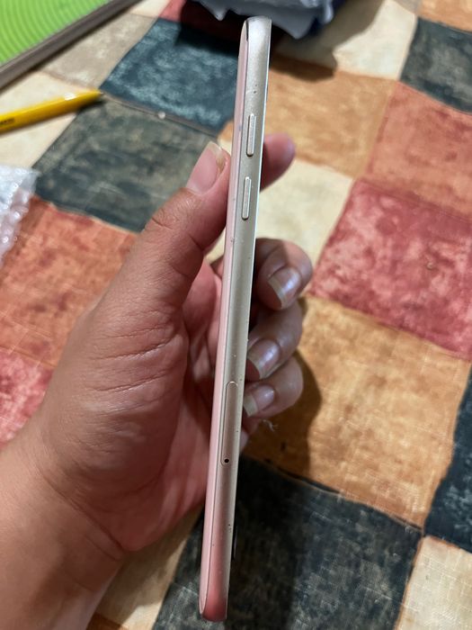 Смартфон Samsung Galaxy A7 (2017) SM-A720F