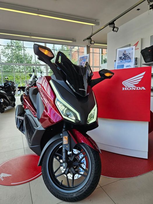 Honda NSS Forza 350 --Dostępna w salonie od ręki--