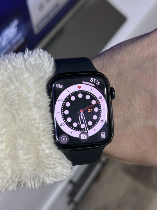 Apple Watch Series 7 • 45mm • Gps • 100% Акумулятор • Хороший стан