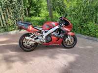 Honda CBR 900rr SC33 POLIFT 98r