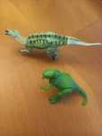 Dinozaur dinozaur,brak małego zielonego