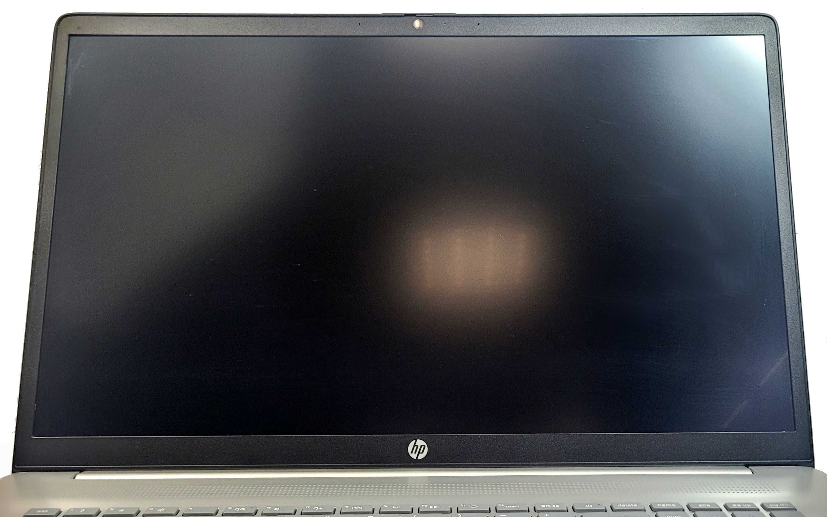 Laptop HP 17-CN3119NW