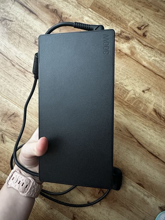 Блок живлення Lenovo  300W AC adapter