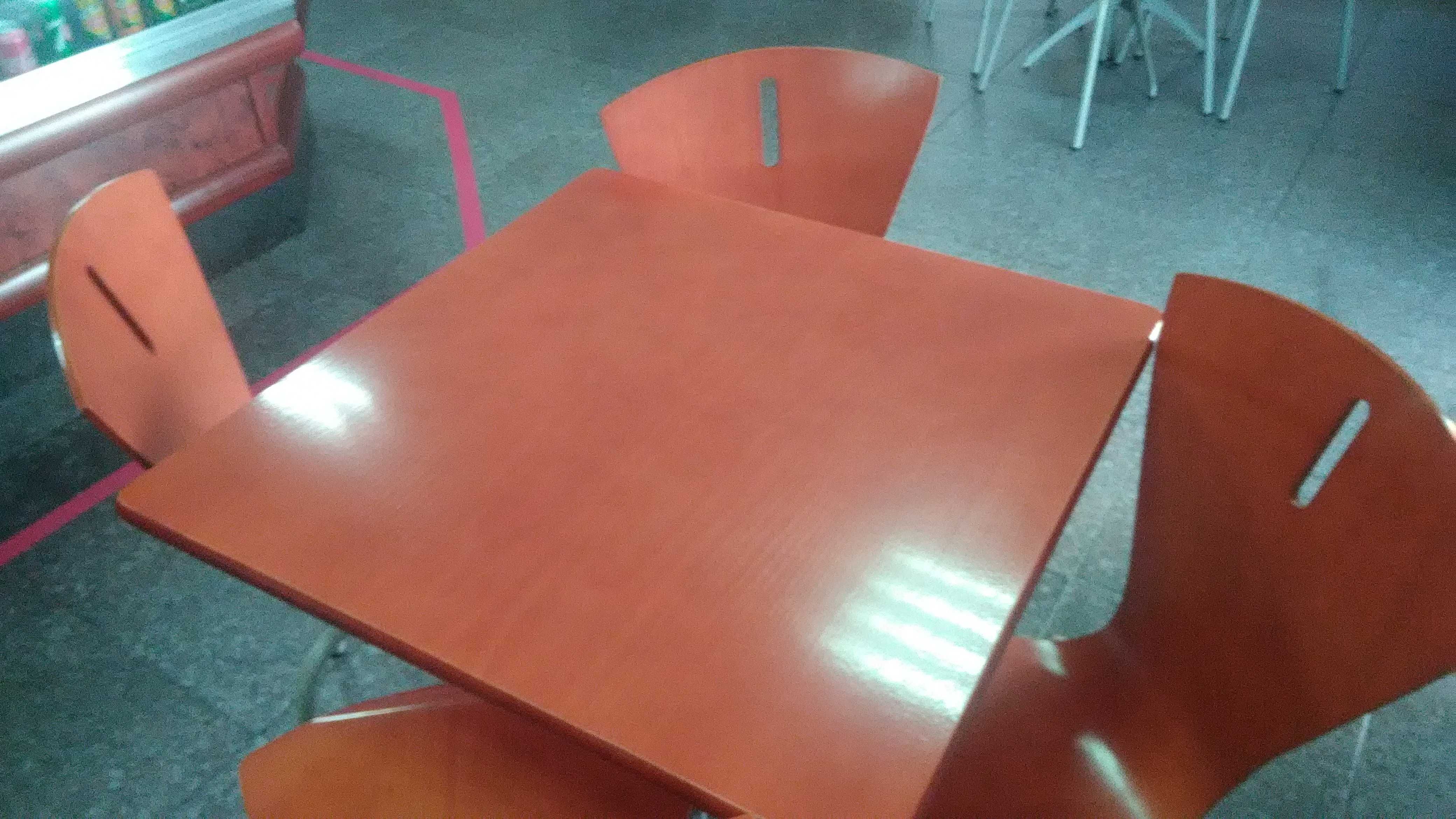 Mesas de Cafetaria - Baixa de Preço