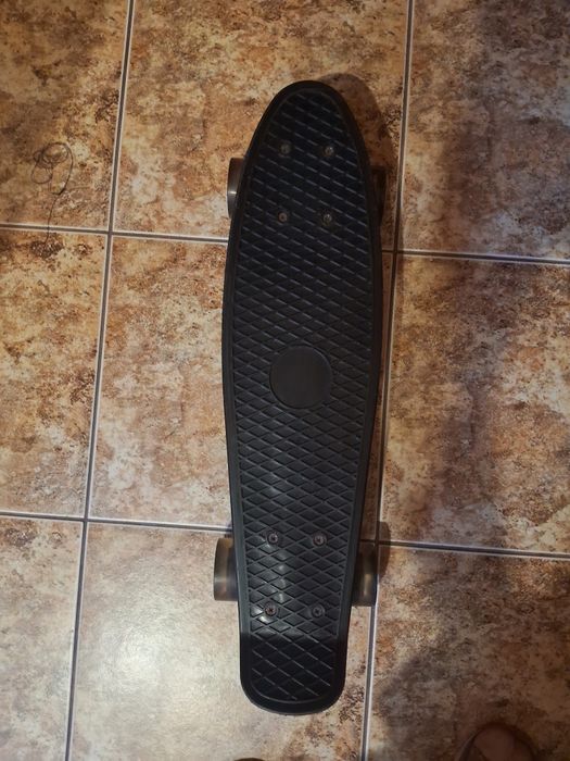 Скейт , доска на колесах , спорт