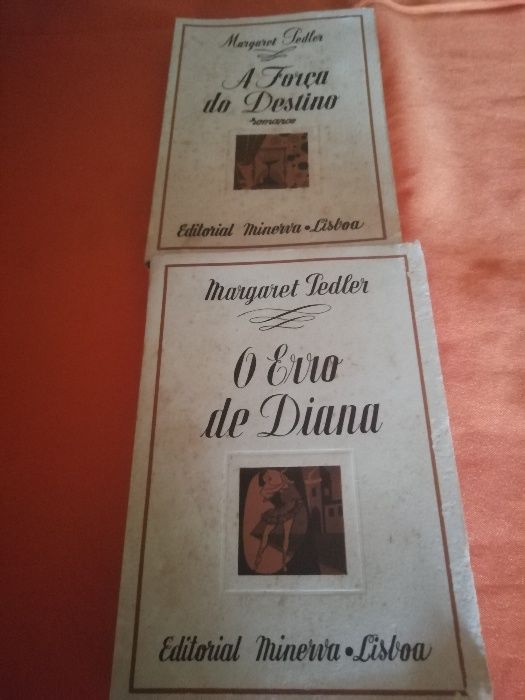 Dois livros de Margaret Pedler