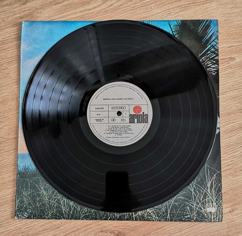Emerson, Lake & Palmer - Love Beach