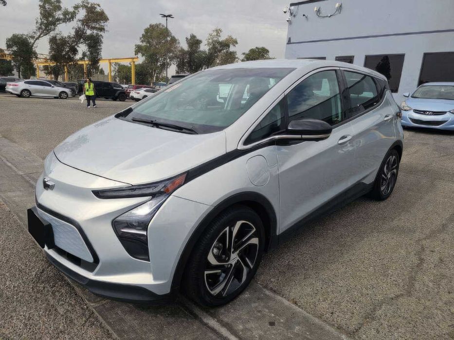 Chevrolet Bolt EV 2LT      2023