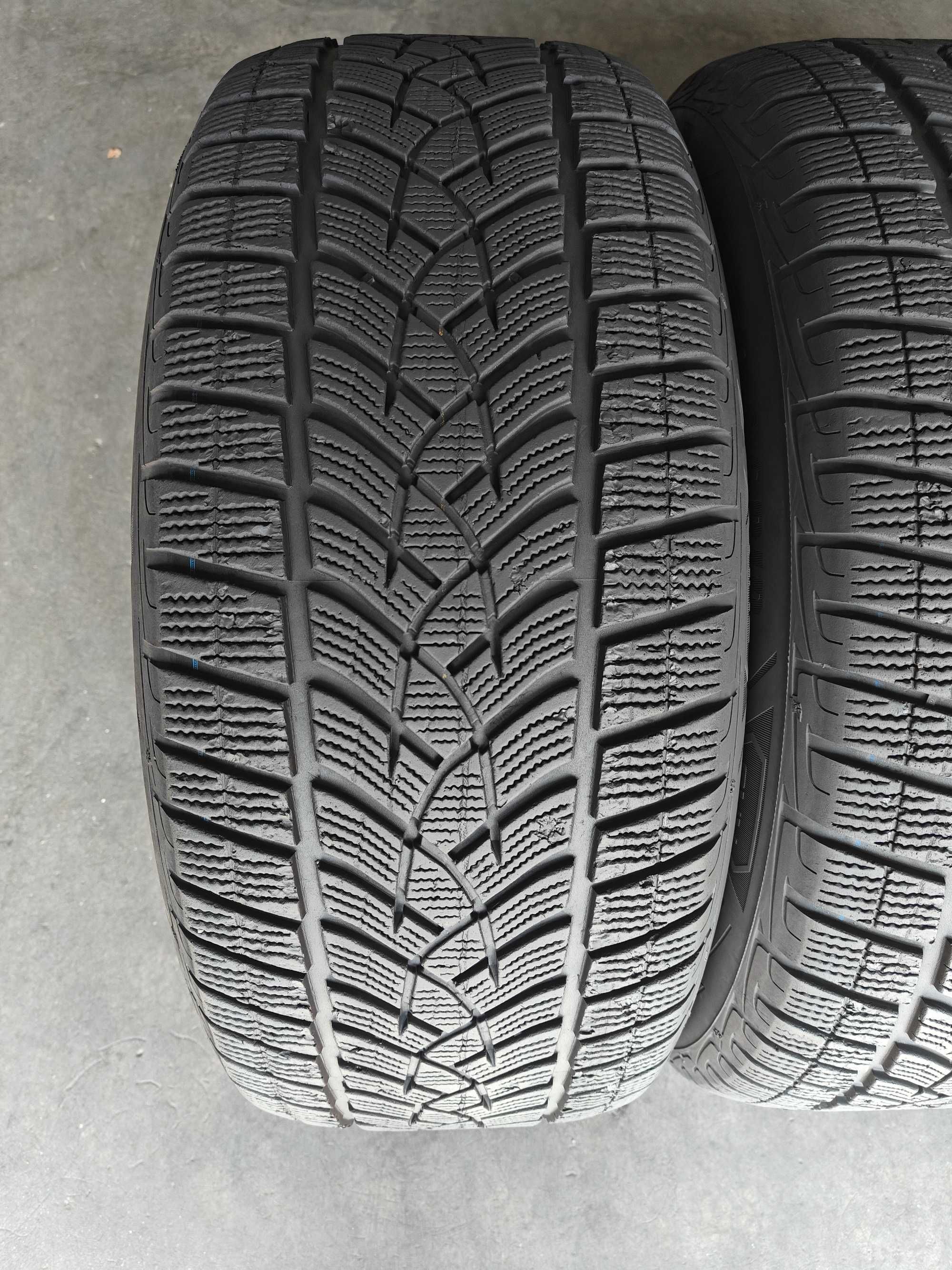 R18 255 55 шини зимові Goodyear Ultra Grip Performance SUV Gen-1