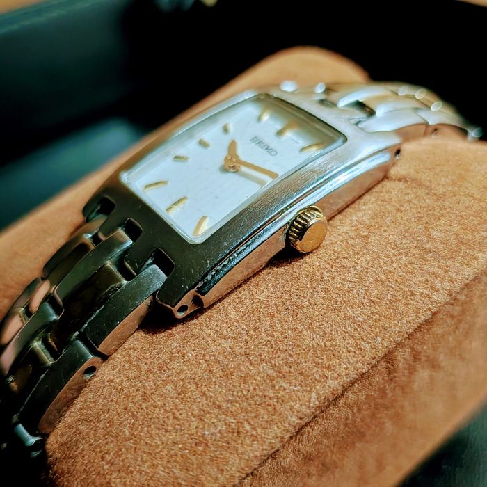 Seiko Feminino 7N00-0AC0