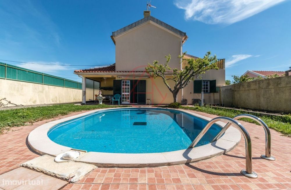 Moradia Isolada V3+2 em Almargem do Bispo