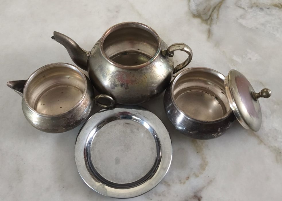 Conjunto de chá/leite de casquinha