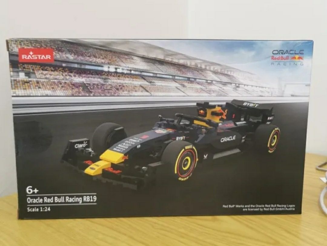 Red bull Max Verstappen #1 RB19 2023, bolid F1 model z klocków NOWY !