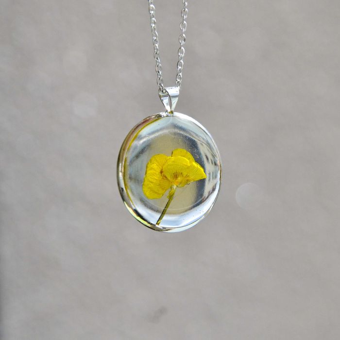 Wisiorek duży okrągły z jaskrem