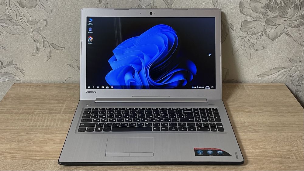 Ноутбук Lenovo IdeaPad 310-15IAP / 4 ядра / 4 год. акб / Ідеал