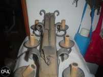 Vendocandeeiro de tecto antigo
