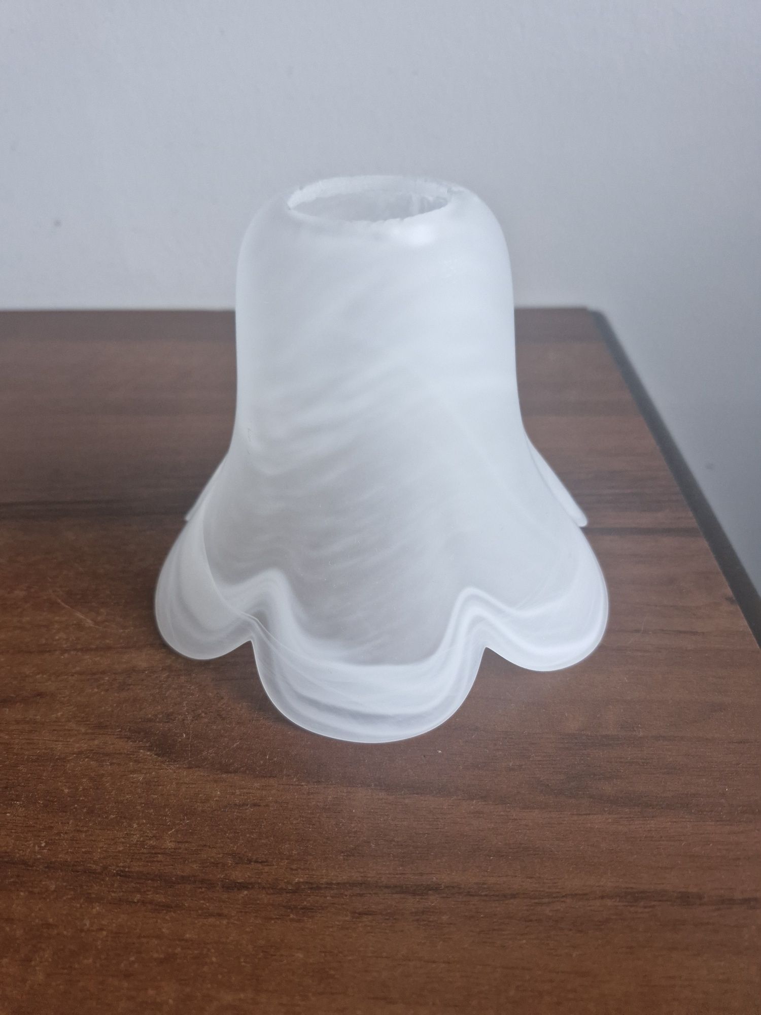 Klosz do lampy biały mleczny