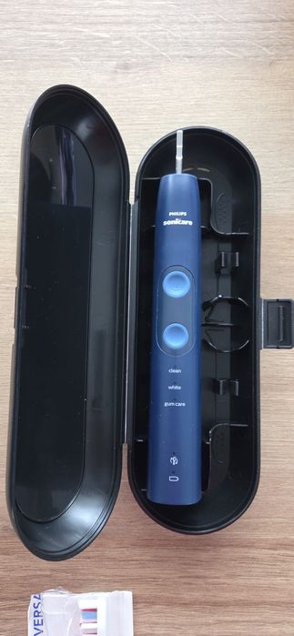 Philips szczoteczka soniczna Clean 5100