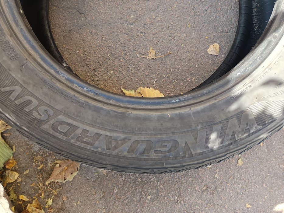 Б/У шини 225/60 R18 Winguard SUV зима комплект