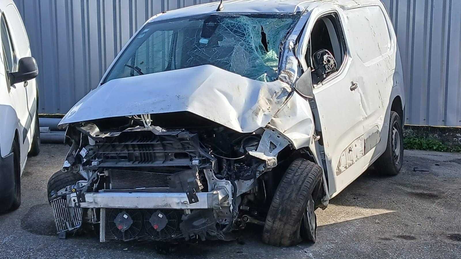Peugeot PARTNER 1.6 BlueHdi C/FRIO DE CONGELAÇÃO E CAIXA TERMICA