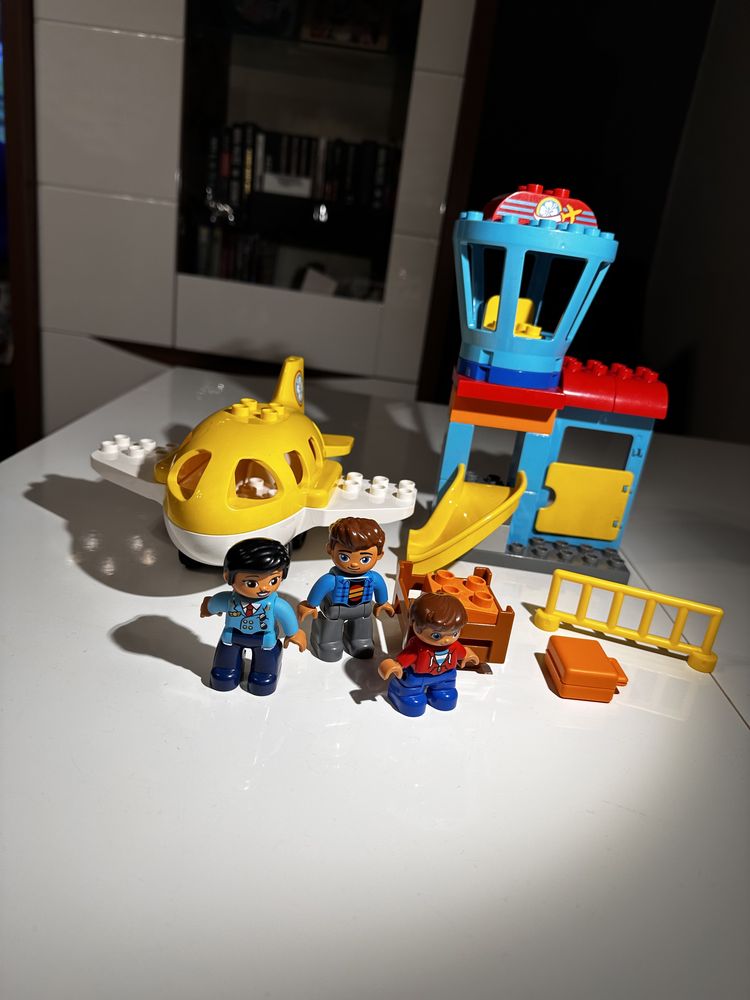 Lego duplo lotnisko sezon II 10871