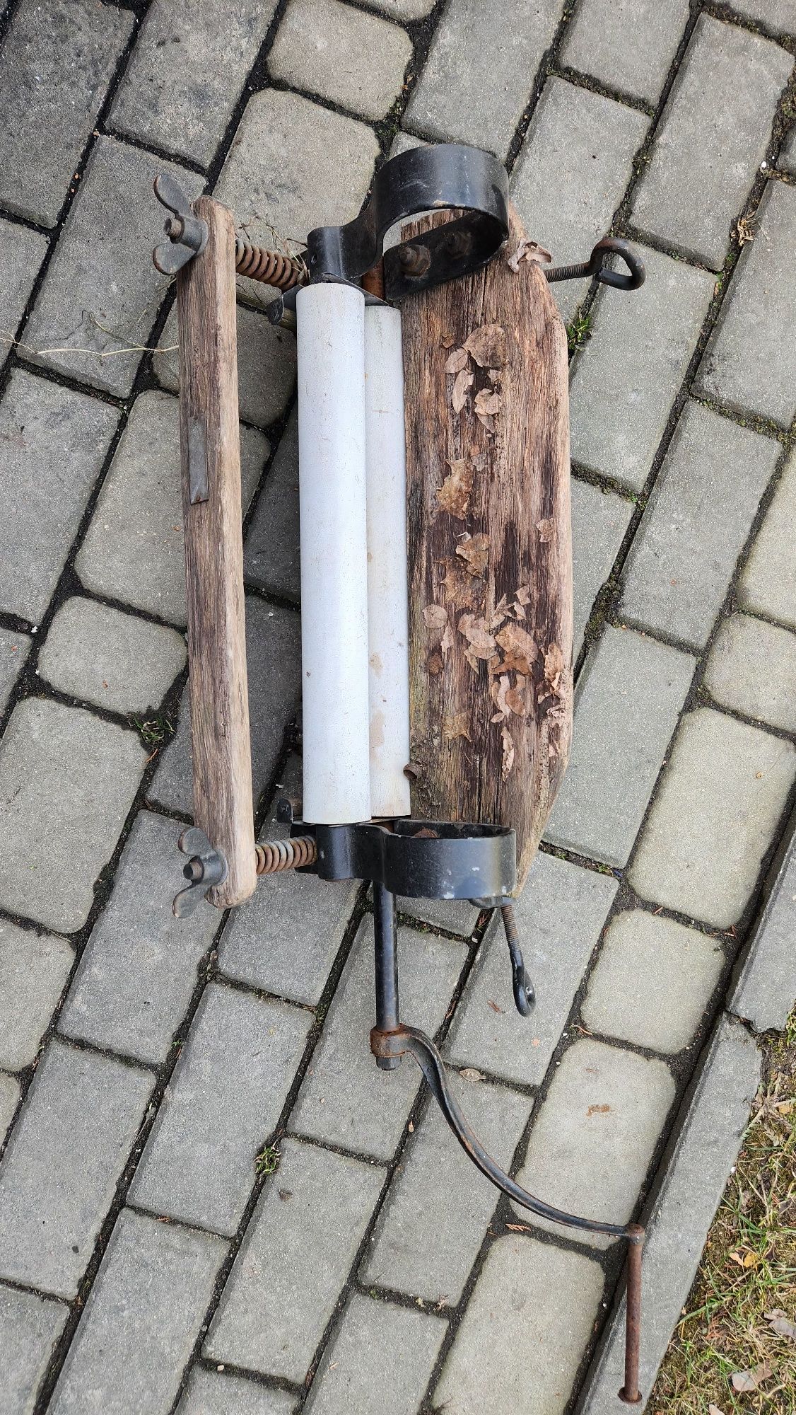 Mengiel z prl zabytkowy
