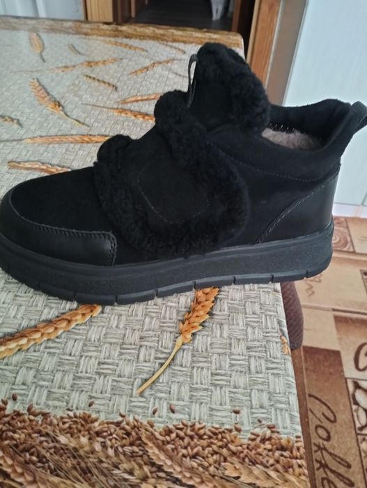 Теплі зимові черевики