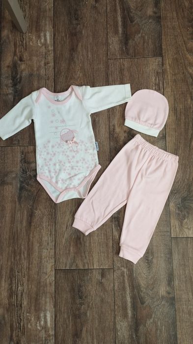 Дитячий комплект на 68 см (дівчинка) виробництво Турція